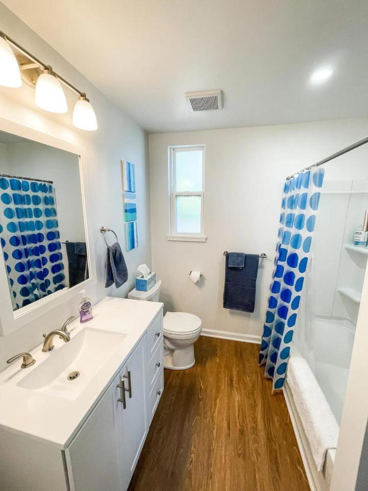 Apartment Unique Shipping Container Retreat Two 1br Units