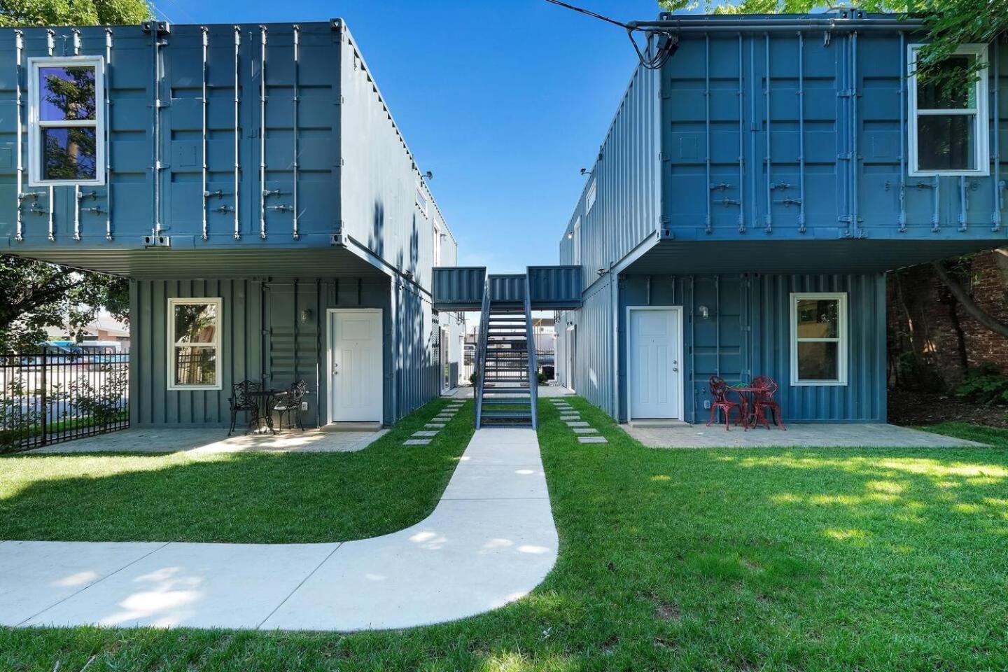 Unique Shipping Container Retreat Two 1br Units * Louisville